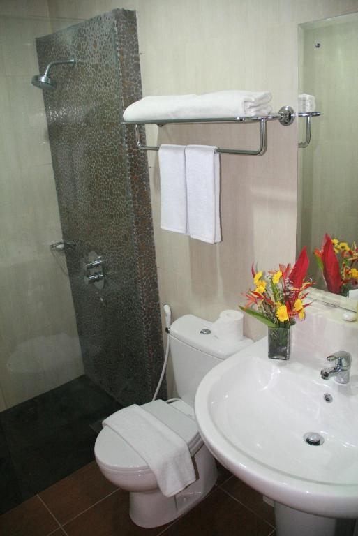 Gowongan Inn Yogyakarta Room photo