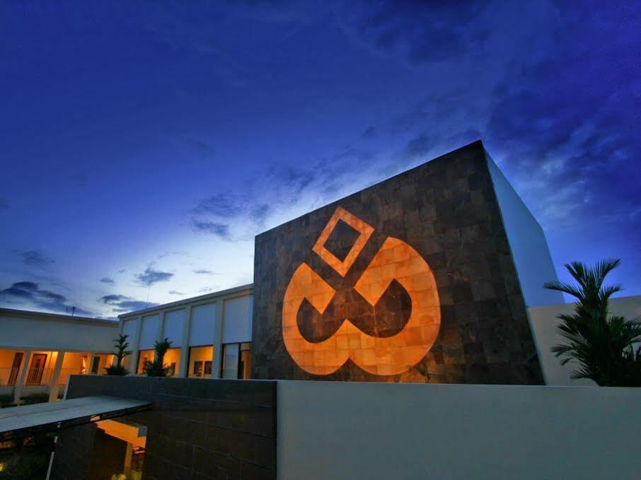 Gowongan Inn Yogyakarta Exterior photo