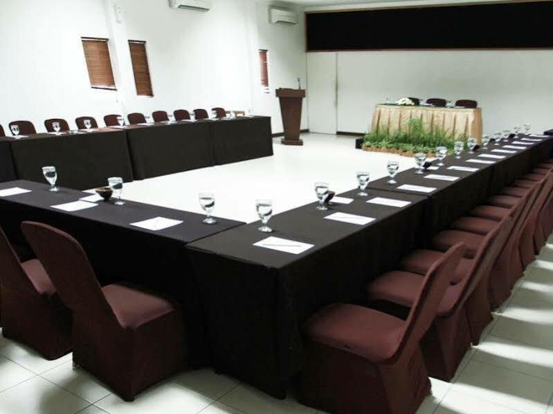 Gowongan Inn Yogyakarta Exterior photo